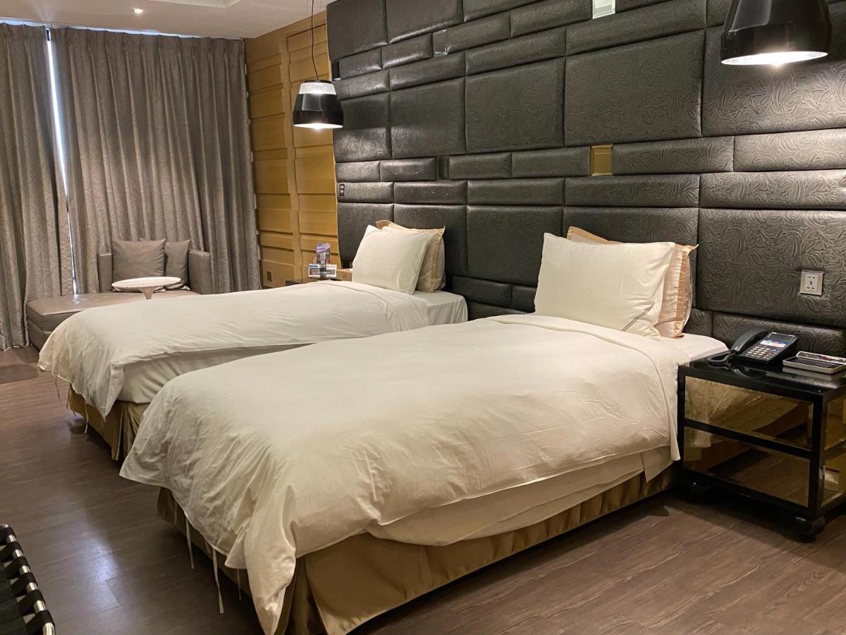 U-Her Hotel Ταϊχούνγκ Εξωτερικό φωτογραφία