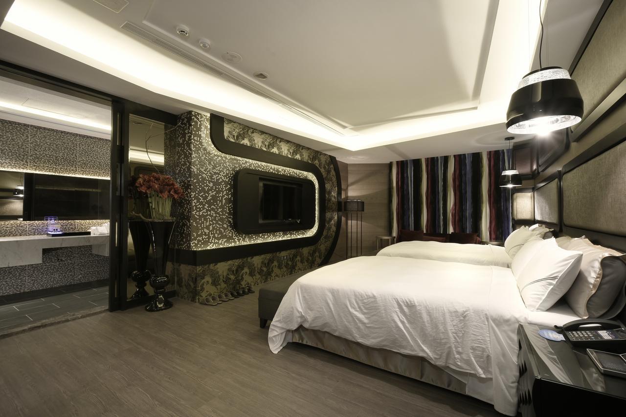 U-Her Hotel Ταϊχούνγκ Εξωτερικό φωτογραφία