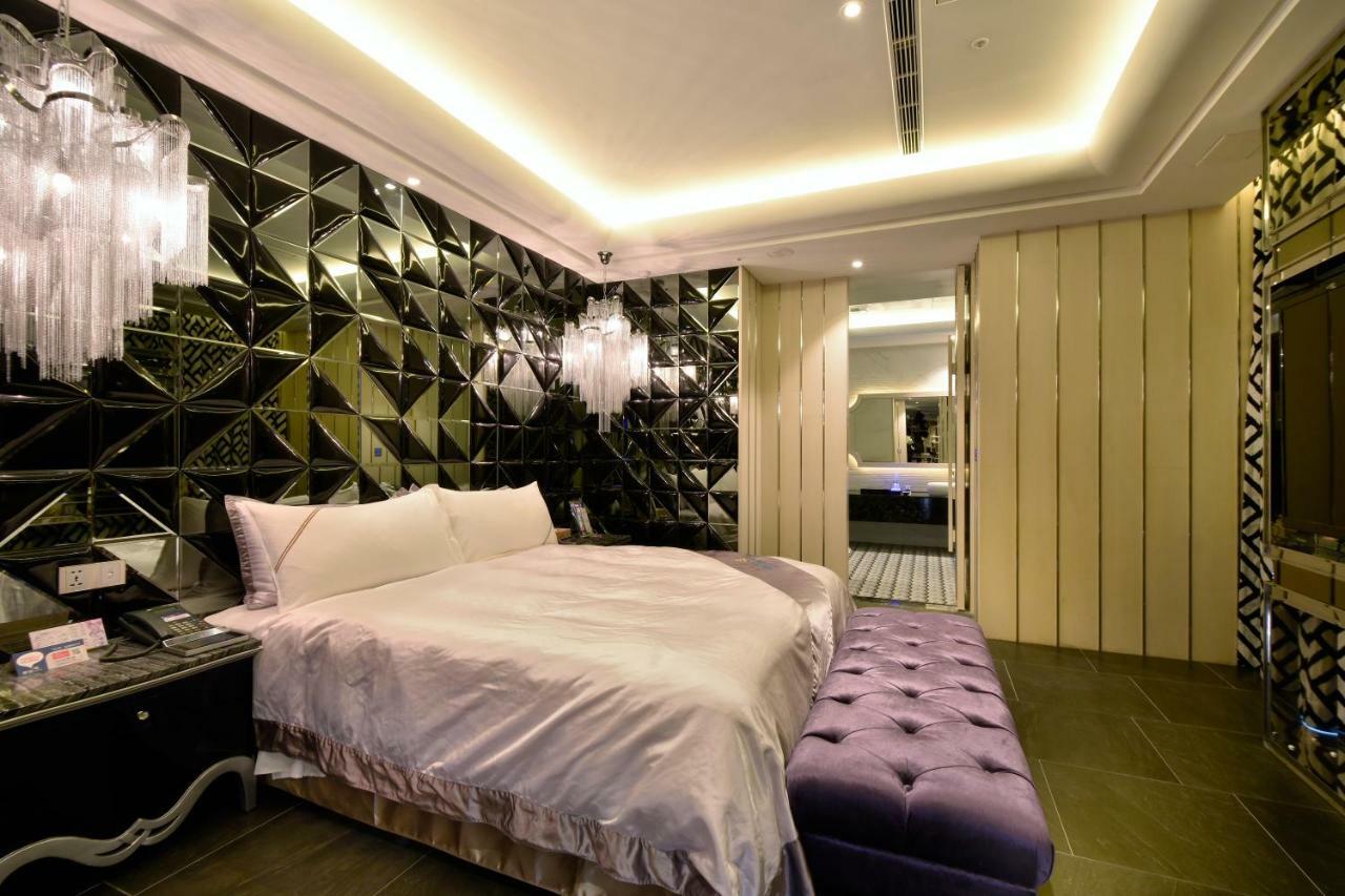 U-Her Hotel Ταϊχούνγκ Εξωτερικό φωτογραφία