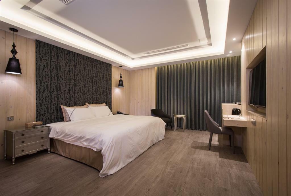 U-Her Hotel Ταϊχούνγκ Εξωτερικό φωτογραφία